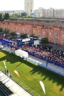 Imagem aérea da partida da Maratona de Aveiro